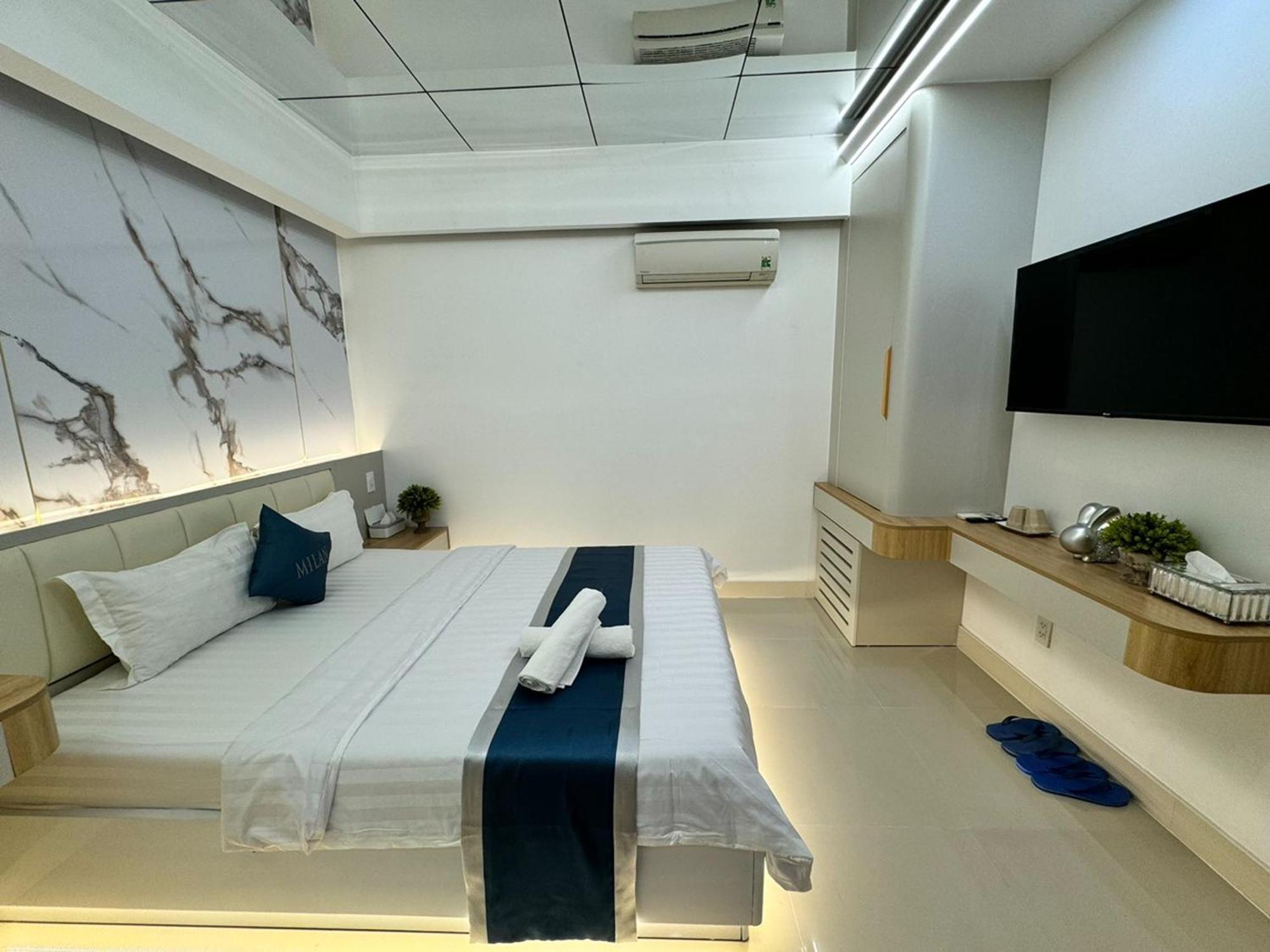 Ngoc San San Khách sạn