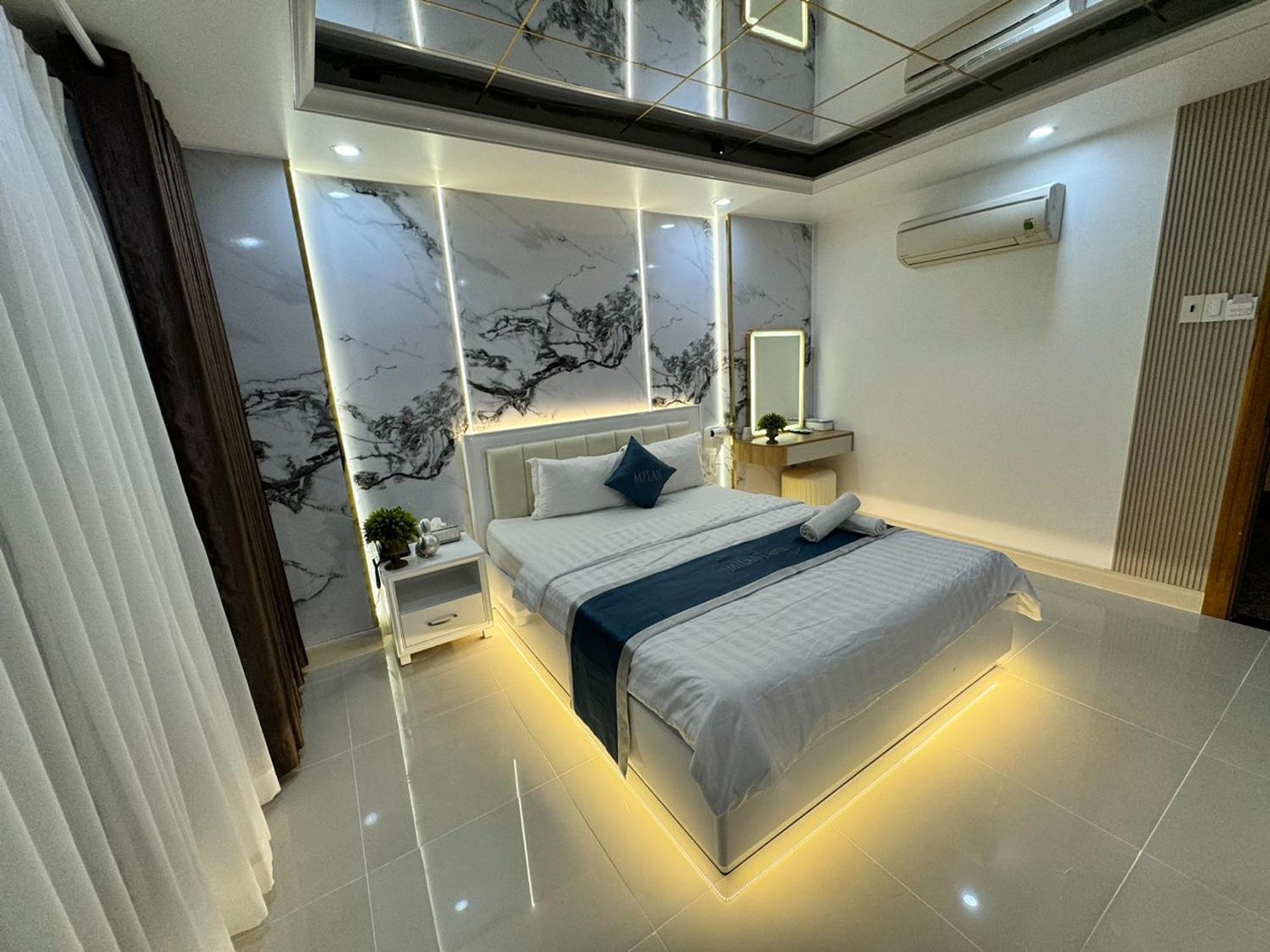 Khách sạn Ngoc San San 2*