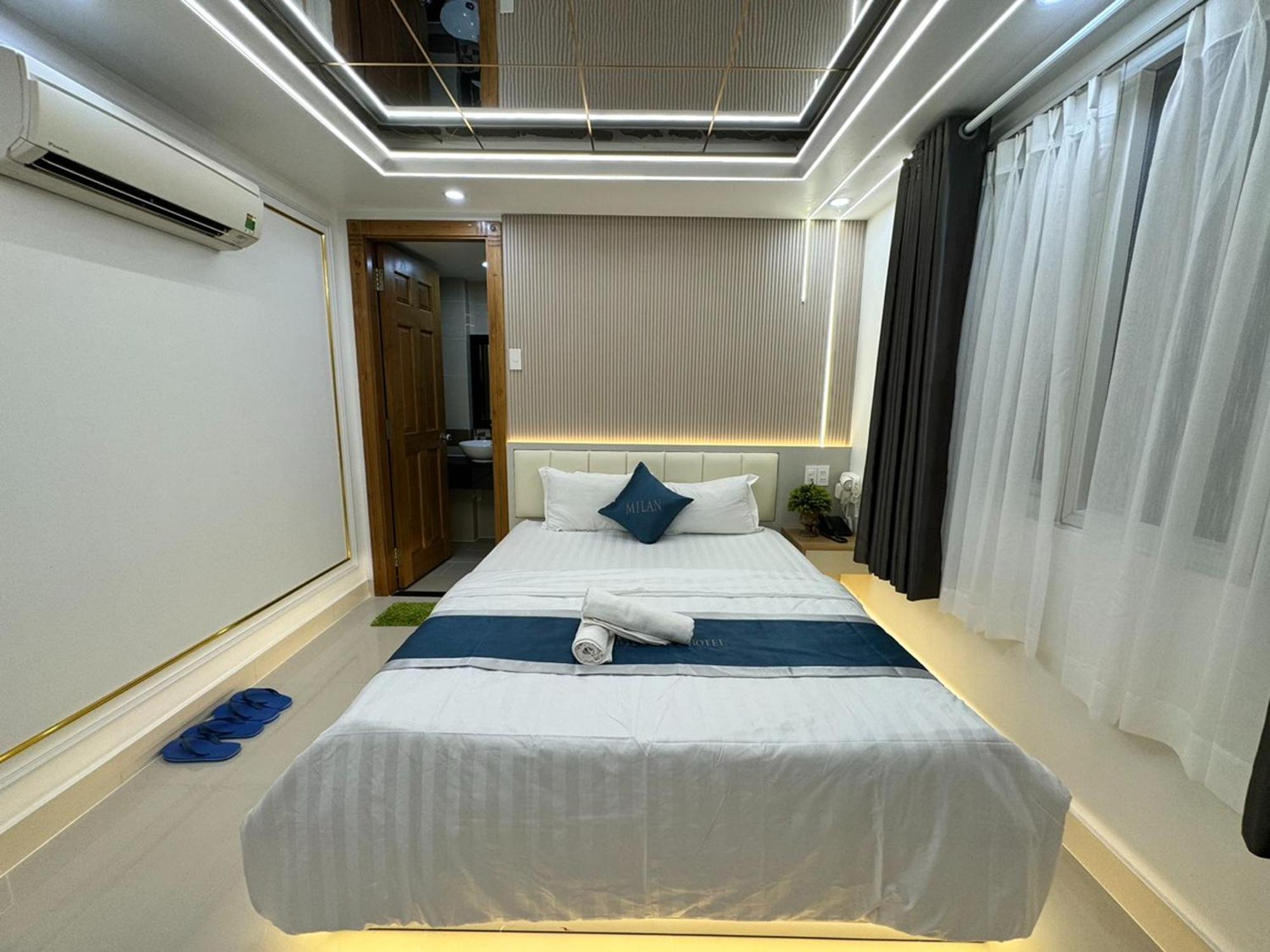 Ngoc San San Khách sạn 2*