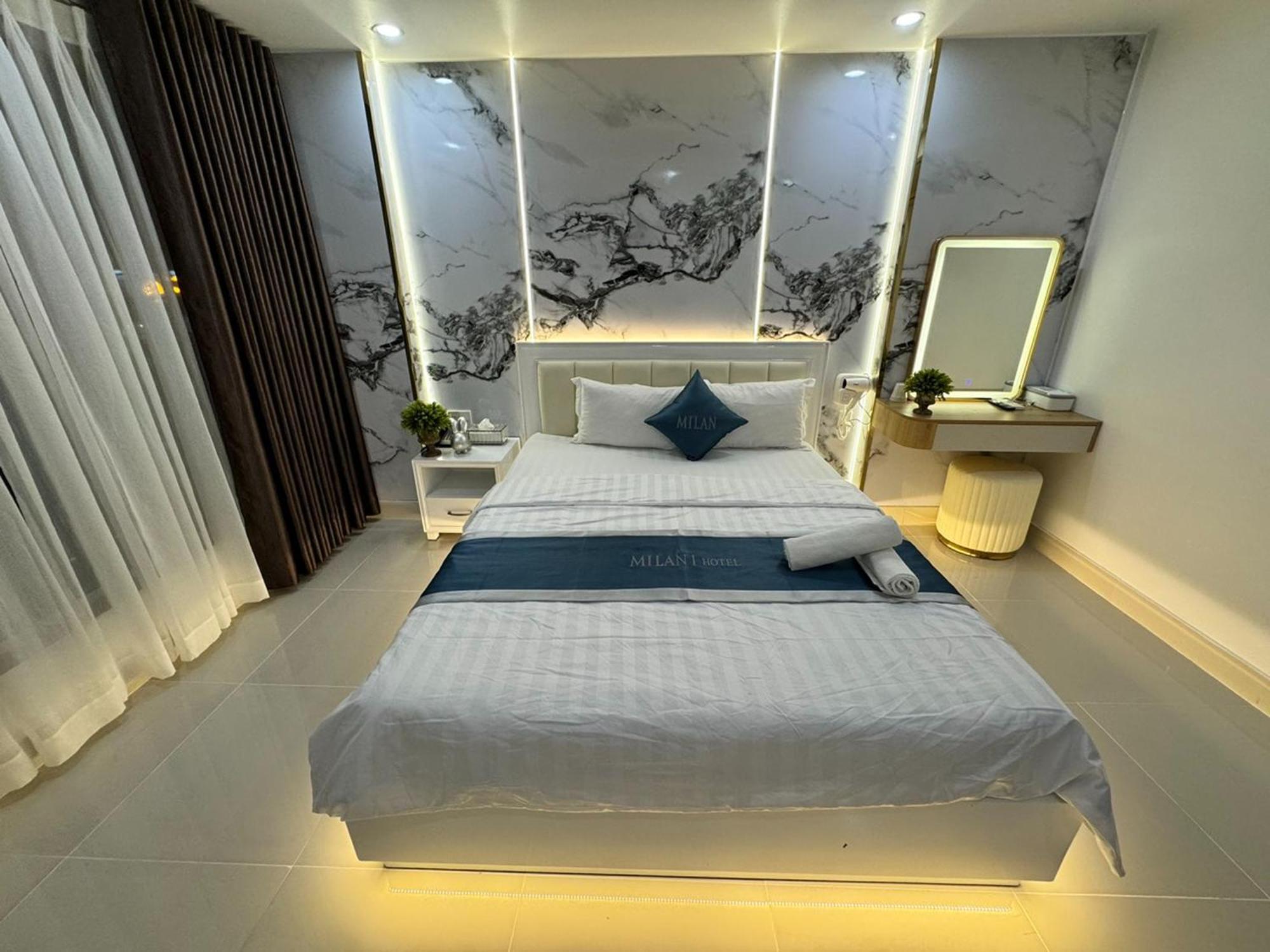 Hotel Ngoc San San